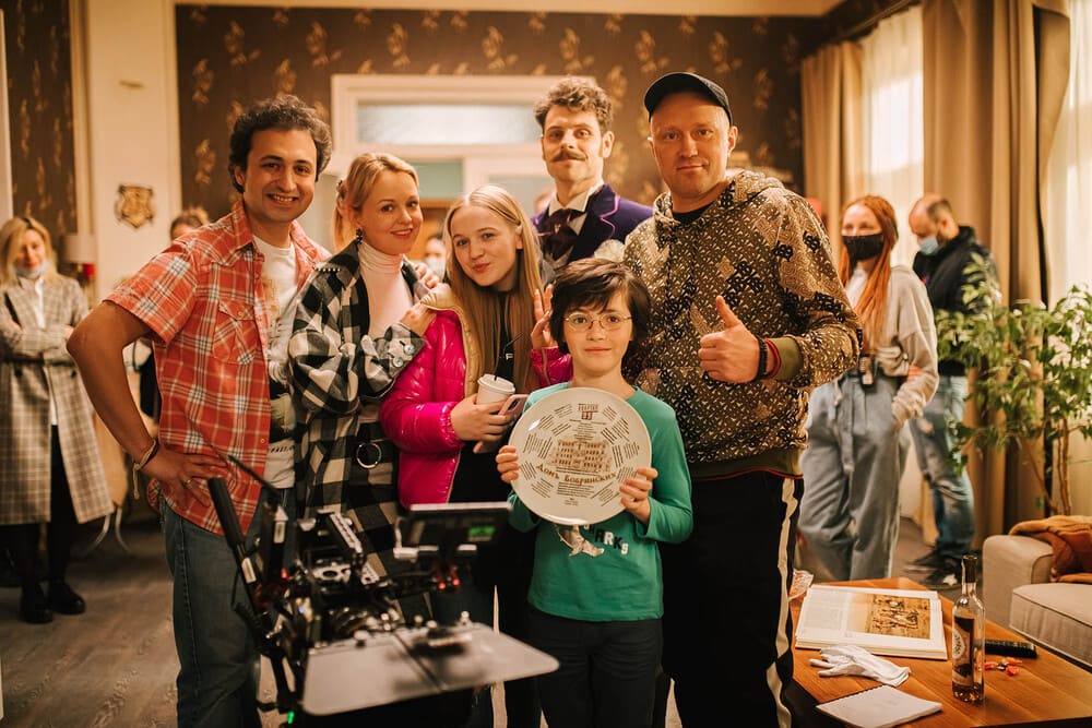 Новогодняя премьера комедии «Зірки за обміном» Новогодняя премьера комедии «Зірки за обміном»