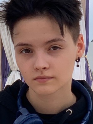 Блюммер Эмили