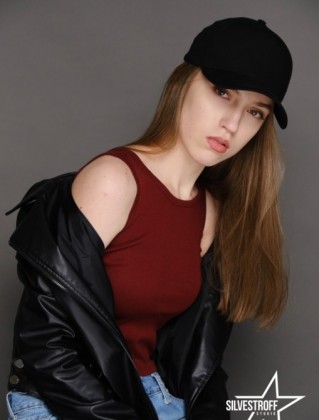 Катерина Тихомирова