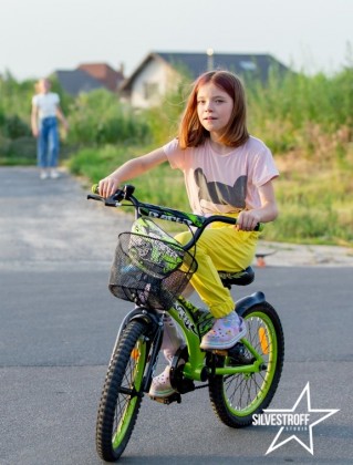 Євангеліна Вікарчук