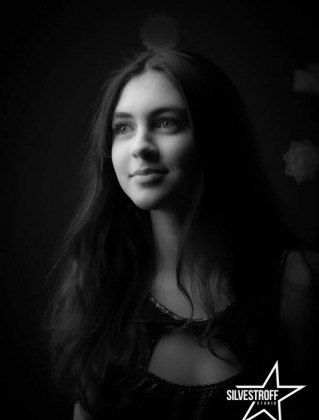 София Санина