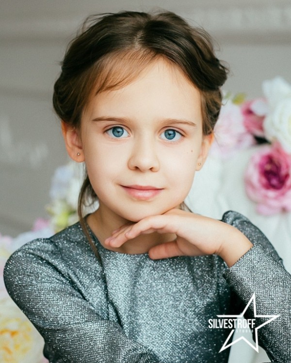 Александра Бут