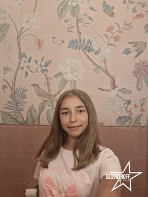 Аріна Сидоренко