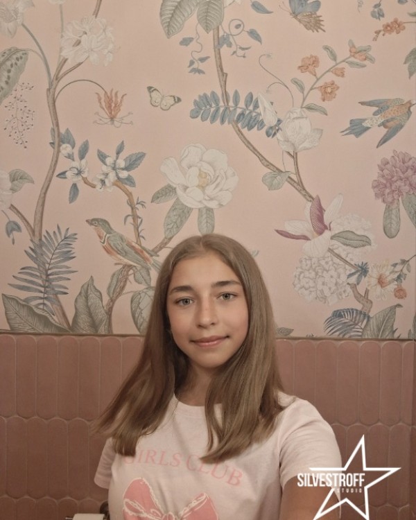 Аріна Сидоренко Аріна Сидоренко