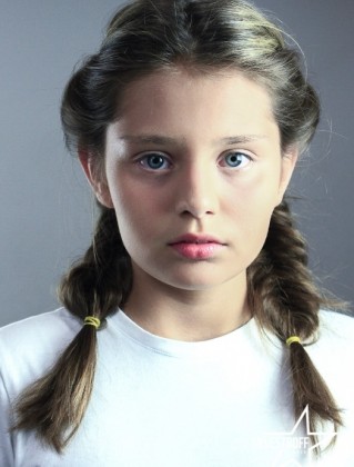 Катя Ломакова