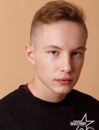 Ярослав Зернов