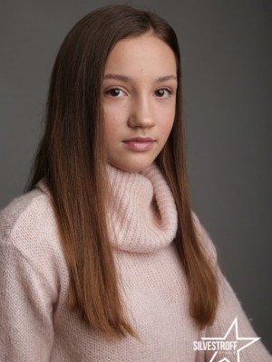 Емілія Межонова