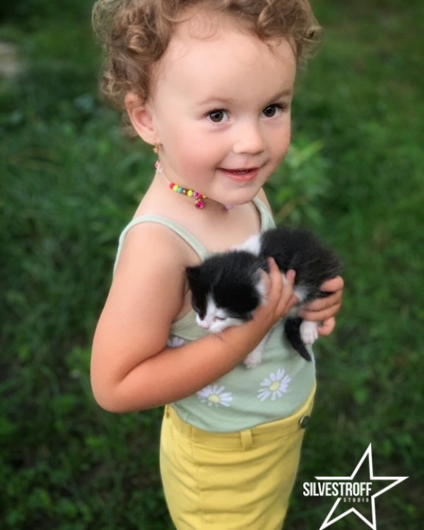 Король Полина
