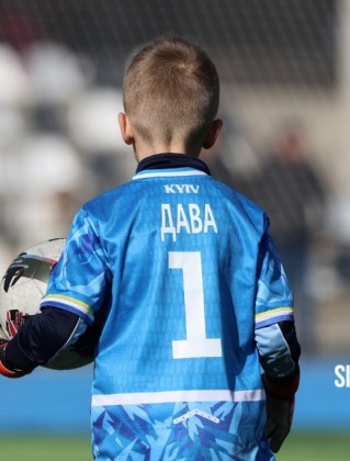 Давід Утченко