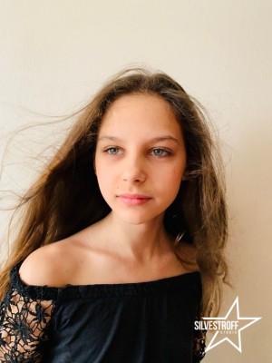 Полина Литвинова
