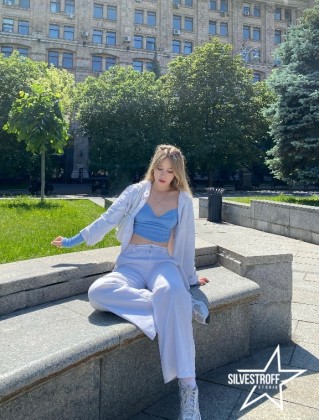 Евеліна Гущина
