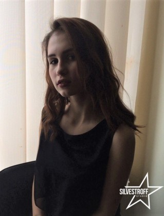 Лиза Горбач