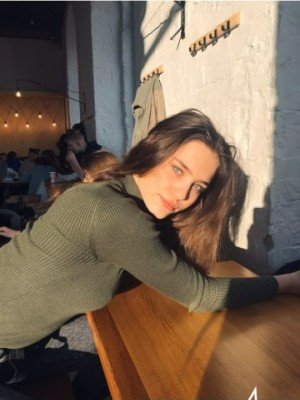 Анна Юзвина