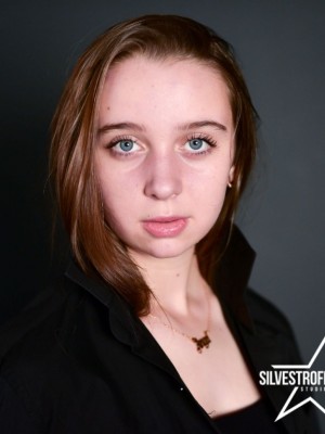 Анна Дудник