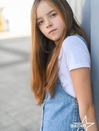 Турчанинова Лиза