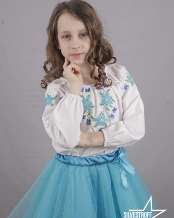 Полина Саханда