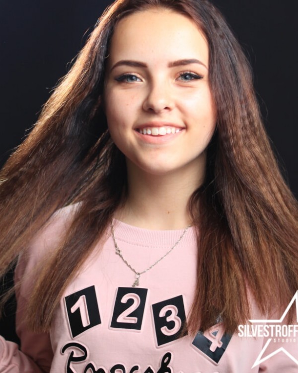 Анна Макарюк