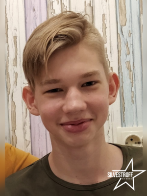 Алексей Олейник