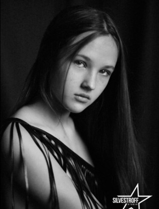 Лиза Грибова
