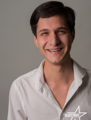 Андрей Гайдай