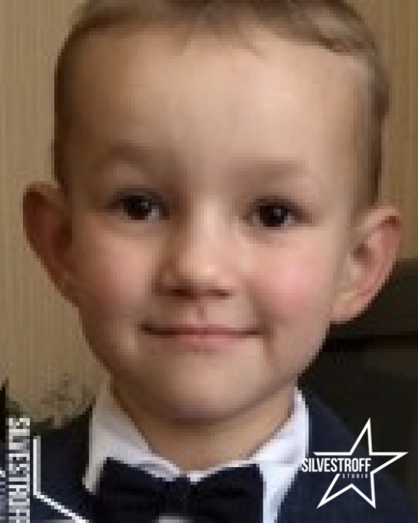 Давид Серов