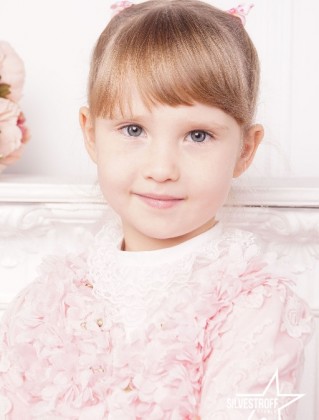 Эвелина и Лилиана Аксёновы