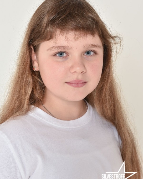 Полина Золотухина
