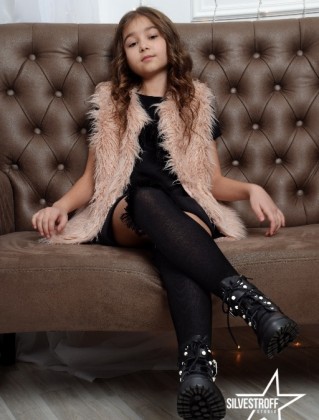 Лина Толстова