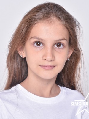 Новосельцева Майя