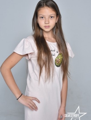 Ника Кузнецова