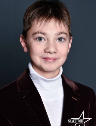 Любомир Левак