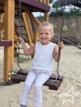 Ксения Завидня