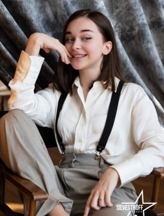 Анна Иванова