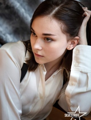 Анна Иванова