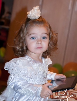 Арина Головач