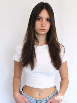 Арина Романенко