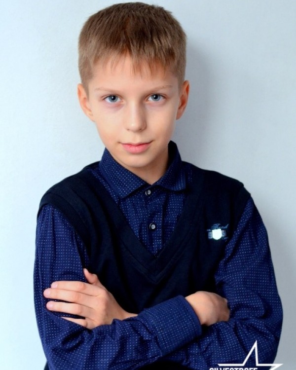 Влад Белоус