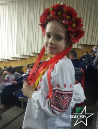 Нежинська Кира