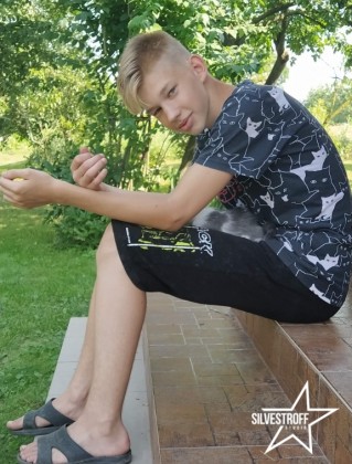 Алексей Олейник