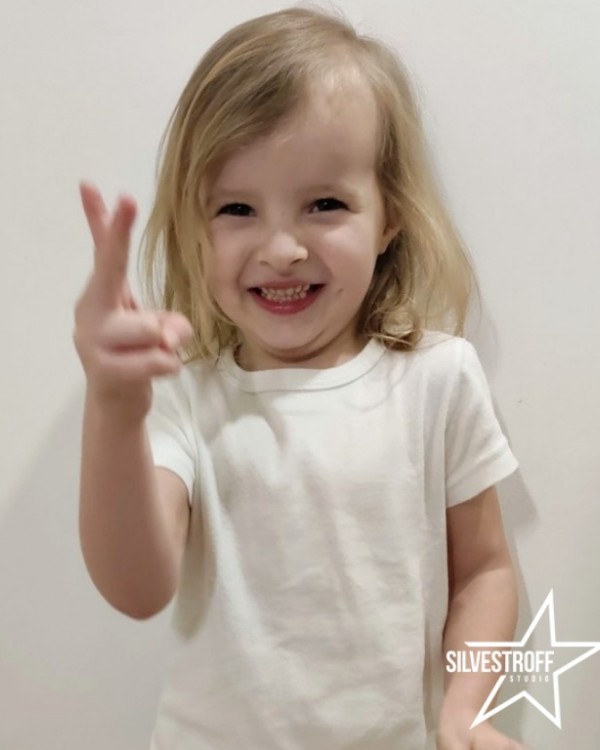Милана Околелова