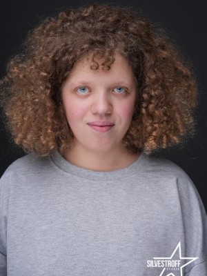 Аріна Лаврентьєва