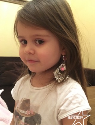 Мишель Шпуталова