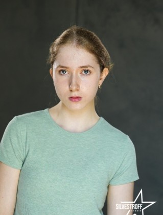 Еліна Воропінова