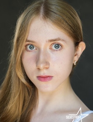 Еліна Воропінова