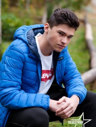 Стришенец Денис Стришенец Денис