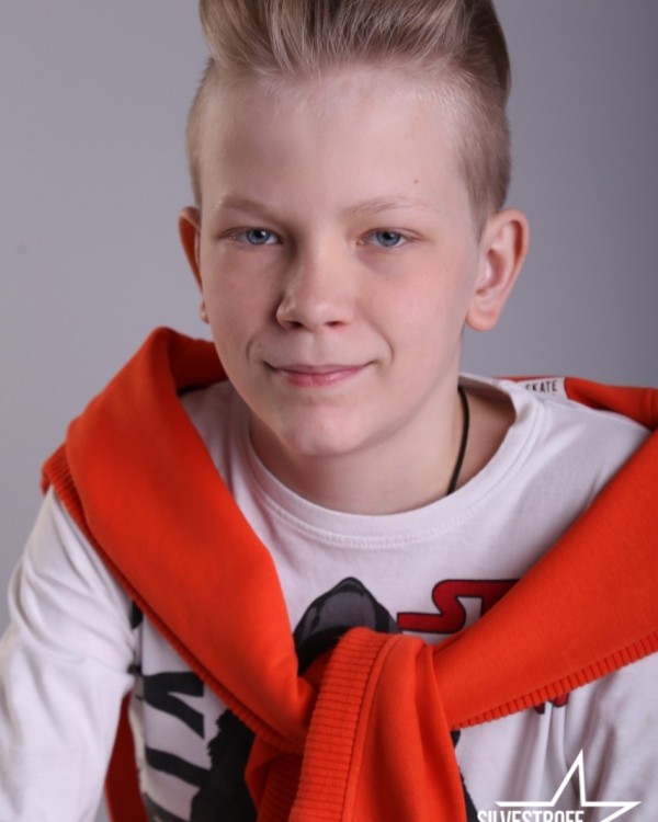Даниил Савуляк