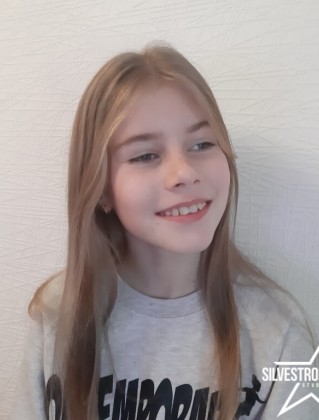 Карина Глухенька