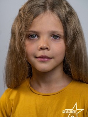 Лопатко Лиза