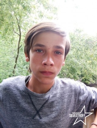 Антон Ежов