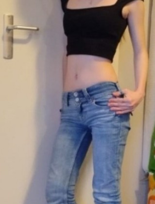 Альона Сімонова